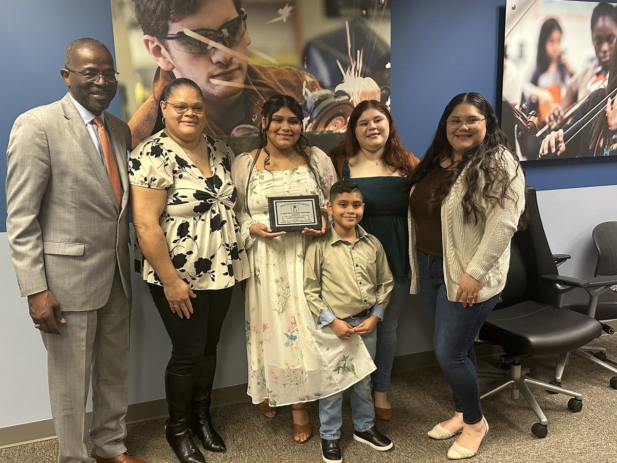 Congratulations to 8th grader Jocelyn recognized as our “Spotlight on Students” recipient this evening at the <a href="/WCPSS/">Wake County Public School System</a> Board of Education meeting. We are so proud of you! 🥳

#WeLead