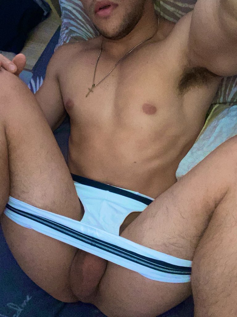 Sanzonetti10's tweet photo. Que hubo papi ? 😈 Dm https://t.co/UtgCDVFqXD