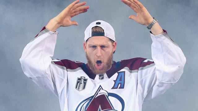 NotADocBets's tweet image. Nathan Mackinnon o2.5 SOG ✅

Another sweat free hockey prop on the day 🤤

#DocsLocks #NHL #PrizePicks #BettingTwitter #BettingX #sportsbets