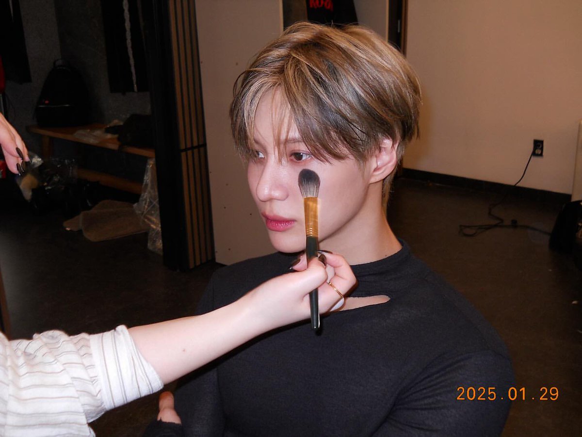 xoalsoxIGBot's tweet photo. 250129 xoalsox IG       
#태민 #TAEMIN #テミン #탬스타그램   

https://t.co/2MSA94SXsm https://t.co/YNPtTcb7fI