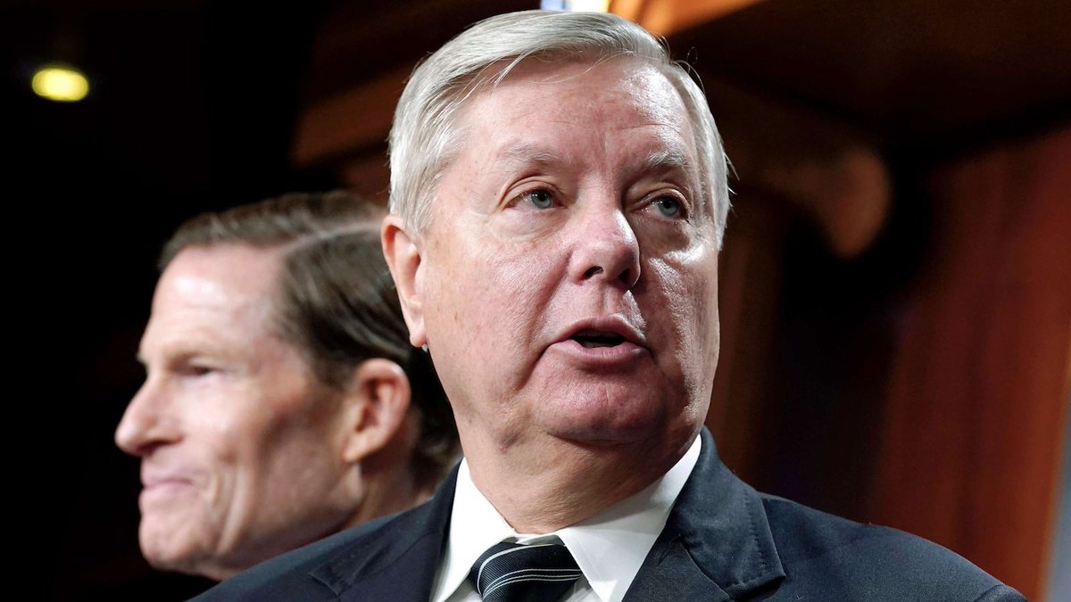BREAKING: Lindsey Graham is reportedly a “NO” to RFK &amp; Tulsi Gabbard. 

Trump won South Carolina by 20 points yet Graham is ignoring his OATH to represent his constituents. 

Its URGENT that we voice our displeasure. 

Here is his office phone number:

202-224-5972

Swamp him.
