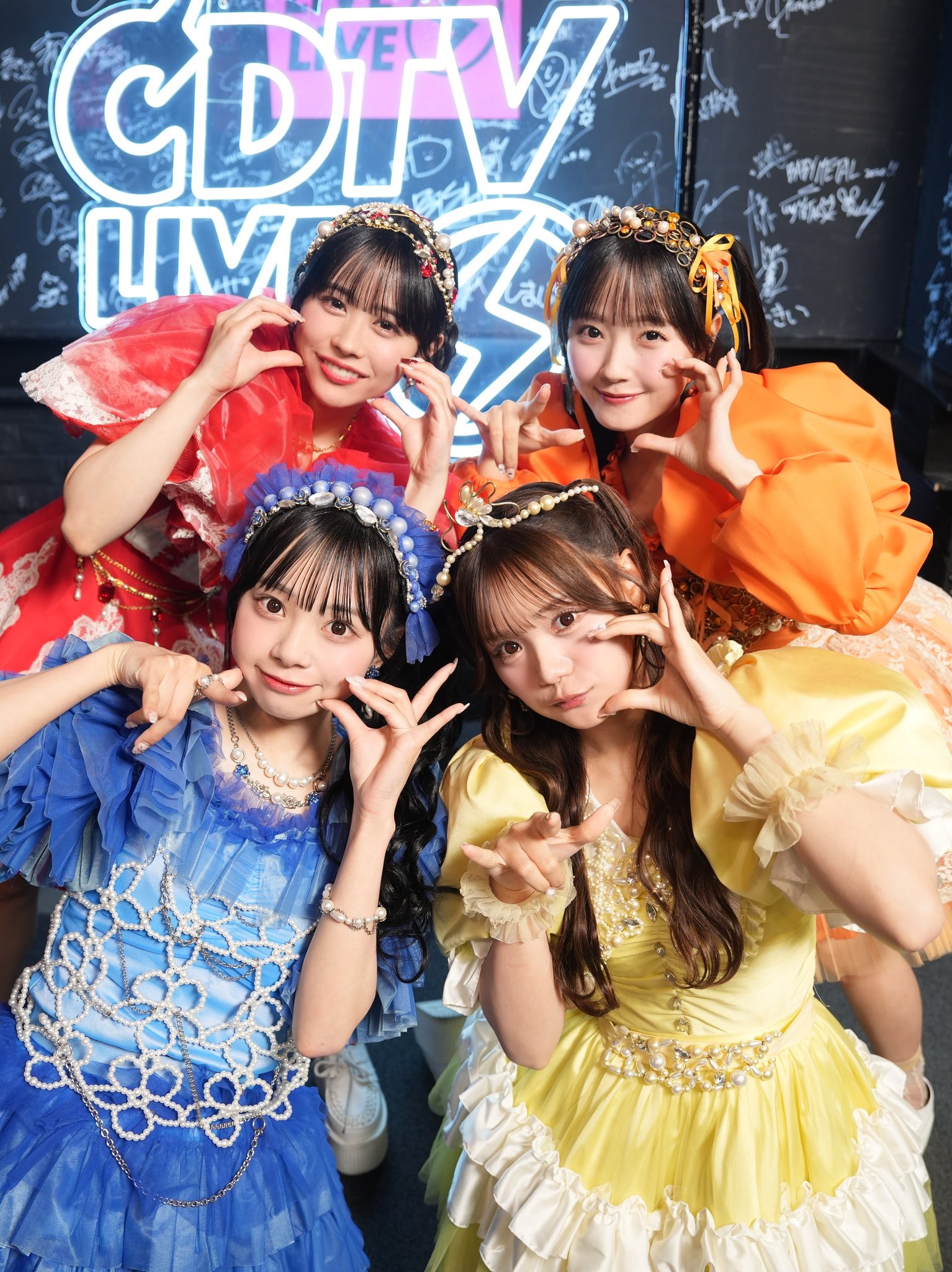 古澤理紗 板倉可奈 ペアチェキ 適当に生きるな 界隈💚💛 #古澤里紗 #板倉可奈 #CUTIESTREET