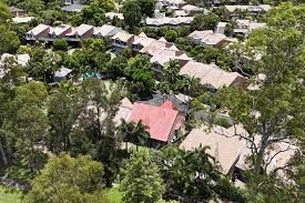 stratasolve's tweet photo. THE GREAT STRATA ROOF DEBACLE: how much money was spent on a fight about roof colour? There has to be a better way. Listen to my ABC Radio Brisbane interview about it (starts at 1:05:30). https://t.co/3l7sganW40
#stratasolve #strata #bodycorporate #ownerscorporation #roof https://t.co/awlvOJV0T5