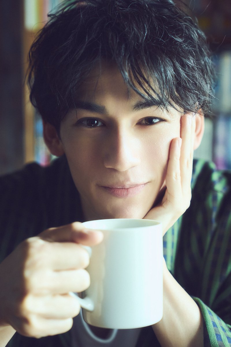 Perth | パース・ナクン tweet media