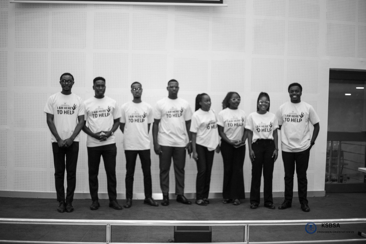 i_amAgana_Isaac's tweet image. I had a dream distant and almost unattainable. But then, I met angels who not only made it possible but made the journey worthwhile.  

Grateful for their presence, support, and the bond we share. I cherish it deeply and will never forsake it.
#Gratitude #ForHumanity #GreatMinds