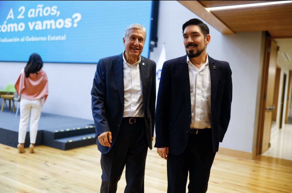 Con mucha tristeza me entero del fallecimiento de <a href="/davidnoel/">David Noel Ramírez Padilla</a> profesor y pilar fundamental del <a href="/TecdeMonterrey/">Tecnológico de Monterrey</a>. Un hombre generoso y siempre dispuesto a construir a favor del bien común. Me tocó coincidir con él en su etapa de presidente de consejo de <a href="/comovamosnl/">Cómo Vamos, Nuevo León</a> descanse en paz.