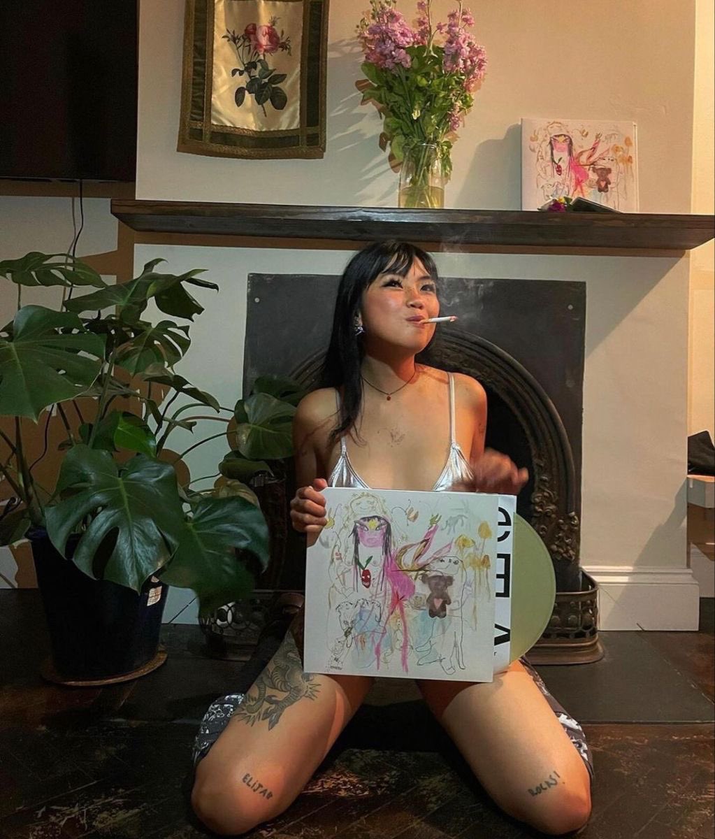 ellie 𝜗𝜚⋆₊˚ tweet media