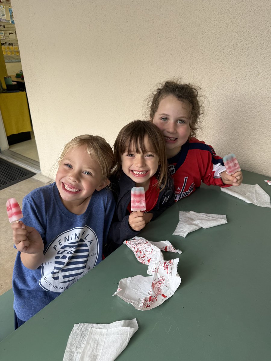 SchooloftheMadeleine tweet media