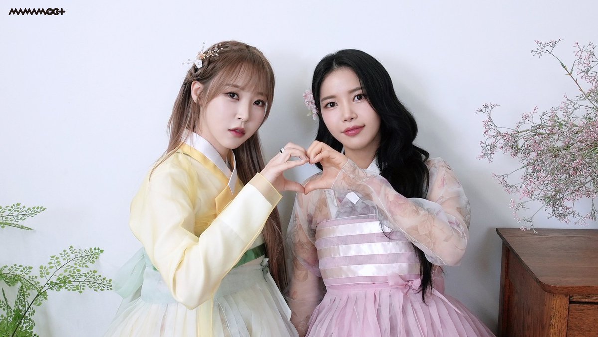 RBW_MAMAMOO's tweet image. [#마마무+]

무무 여러분 즐거운 설 연휴 보내세요🙇💕

🔗 cafe.daum.net/mamamoo/2b6u/1…
 
#마마무플러스 #MAMAMOOplus