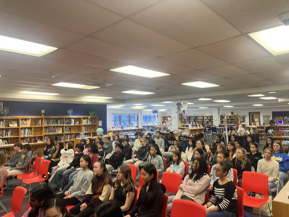 Congratulations to the new National Junior Honor Society (NJHS) inductees at JWMS! So PROUD!!!😊