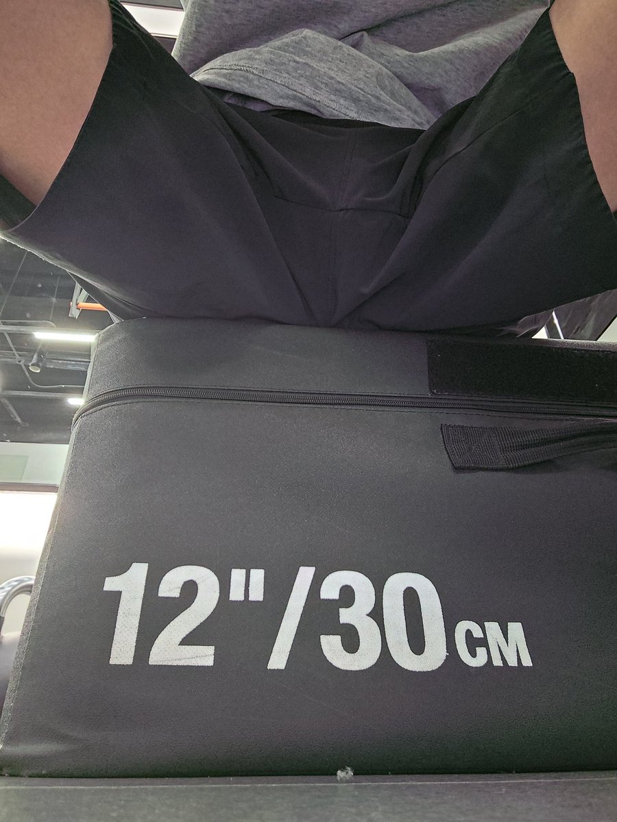 hanmanni's tweet photo. size doesnt matter https://t.co/ATBsLJ0nSX