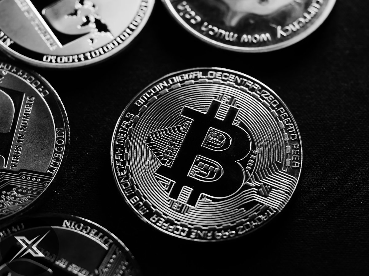 ByteExchange's tweet photo. 🔥 Dive into Crypto Trading with Byte Exchange's One-Click Conversion!  
Swap your assets effortlessly, and at competitive rates.  
Say goodbye to the hassle of multiple steps and hello to trading efficiency!  
Trade now! 👉🚀  
#crypto #ByteExchange #OneClickConversion https://t.co/Efgwbnu5vS