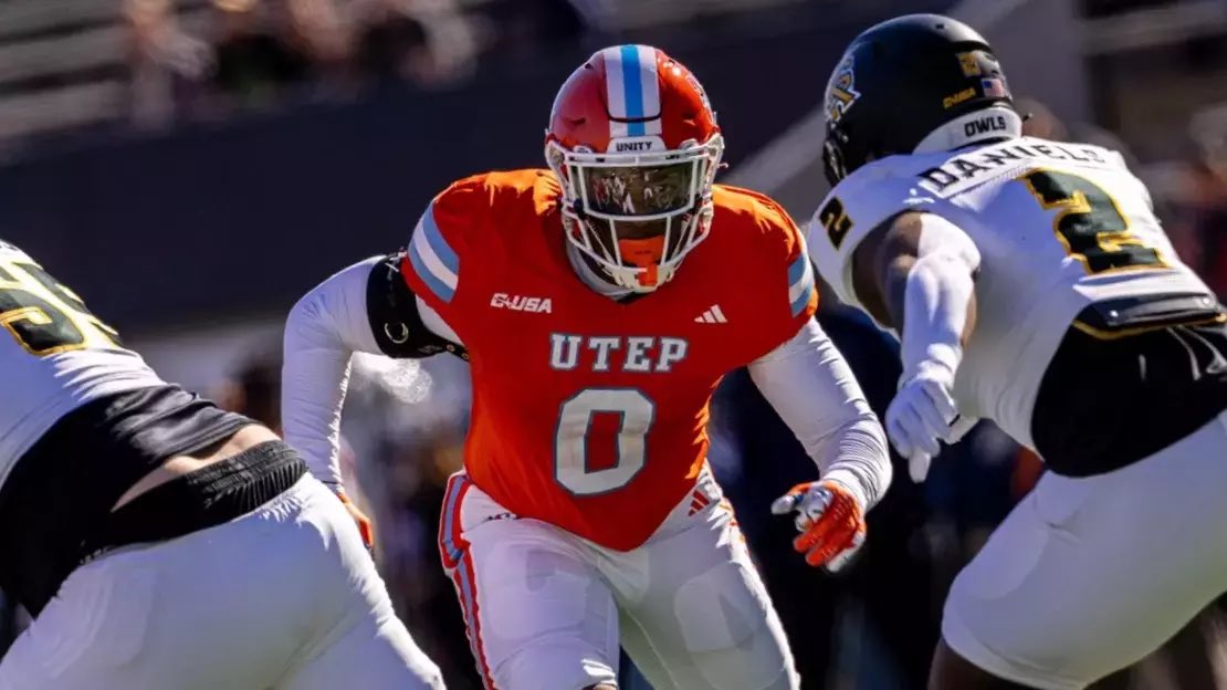 Dee_yvng_G's tweet photo. #AGTG I am blessed to have received an offer from the University of Texas at El Paso @UTEPFB 

@Coach_Mac51 @therealraygates  @DemarcusHarri01 @Rnapoles47 @zk_coach @StrengthNMother https://t.co/WyNx85DvQs