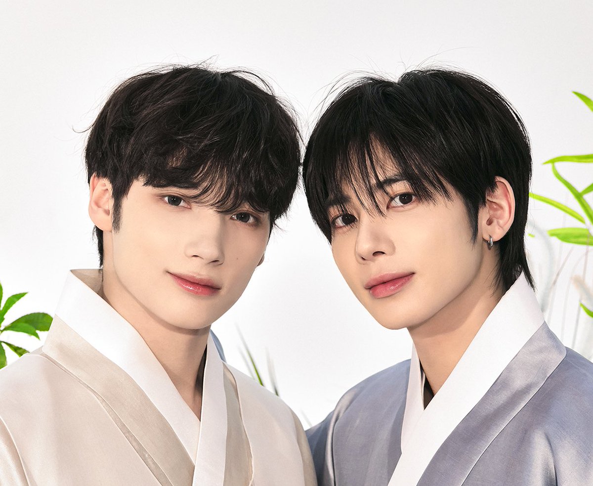 cherry_HKIB's tweet photo. 휴강얼굴합은진짜언제안조아짐?? https://t.co/R8HuNL0PfT