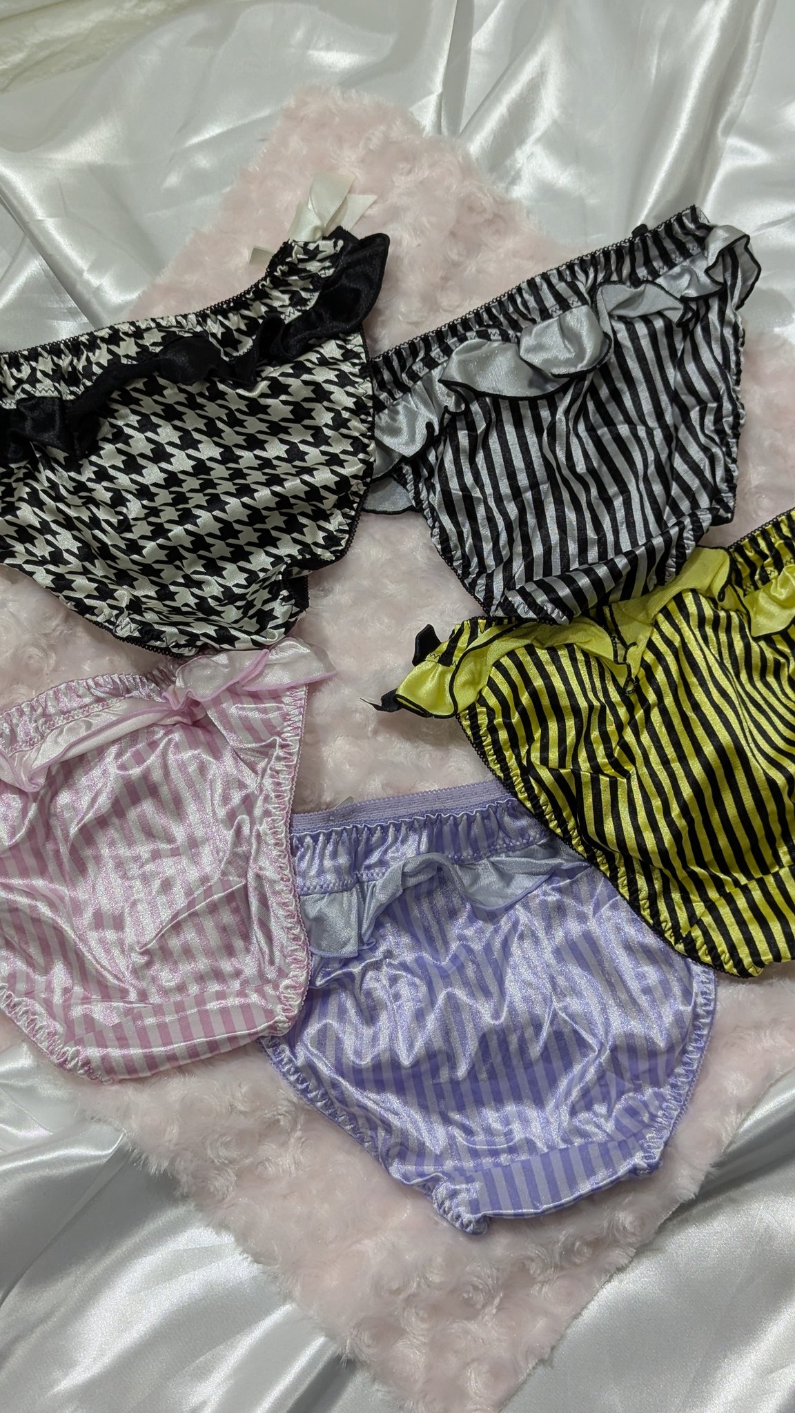 てかてか下着フェチ サテン下着＠satenncom (@satenncom) / X