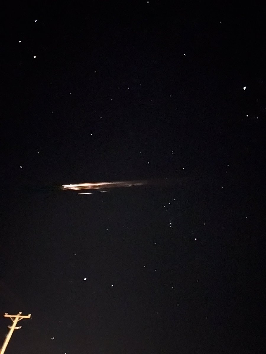 Just seen outside Portage, WI. #nightsky #satellite #meteor