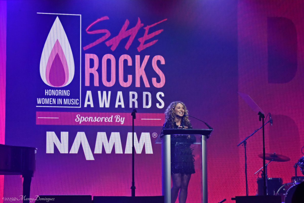 KatieDaryl's tweet photo. Thrilled to be honored at the @sherocksawards  at @NAMM thank you so much! https://t.co/ZTasMQZQ8E