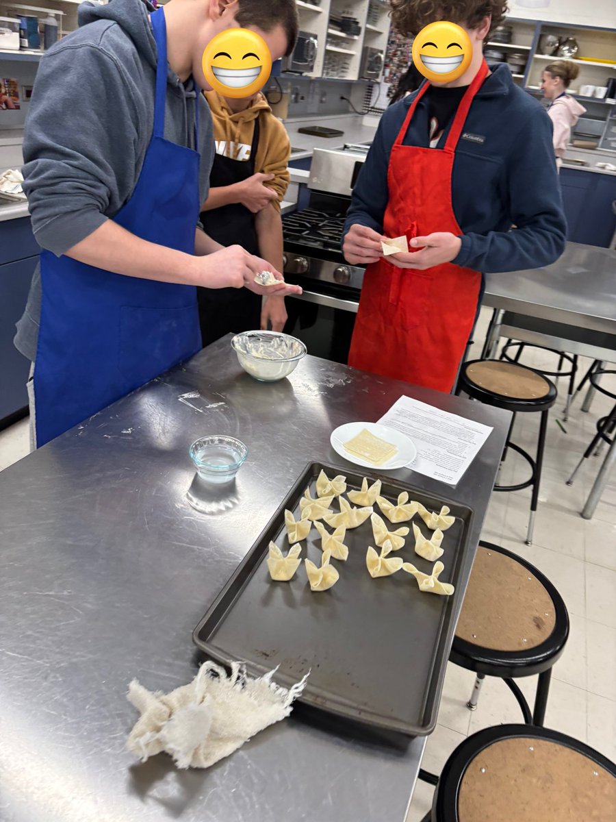 Courtney Callen tweet media