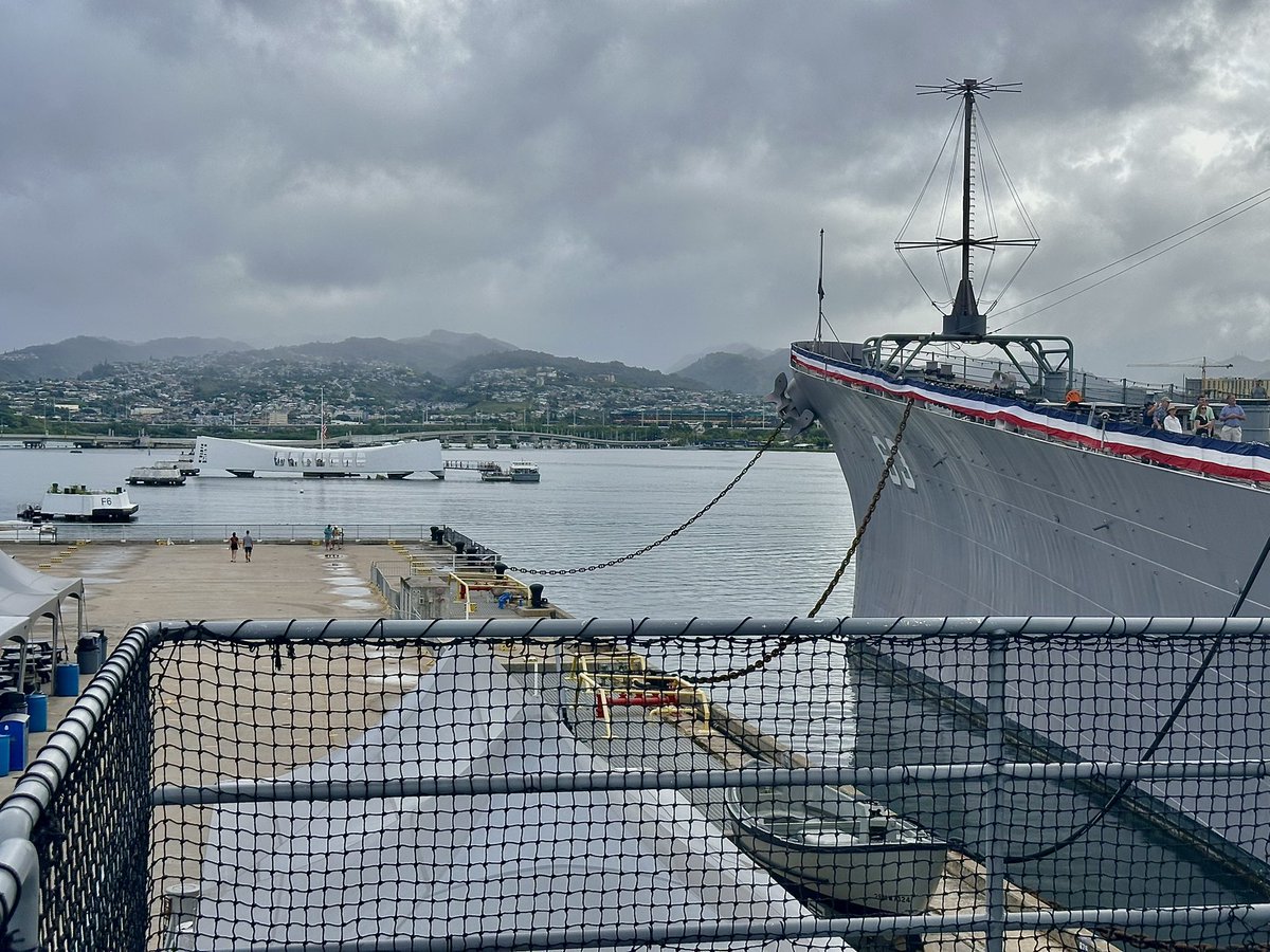 HaliaTours's tweet image. Always a pleasure visiting the Battleship.
.
.
.
#pearlharbor #mightymo #ww2 #military #history #oahu #hawaii