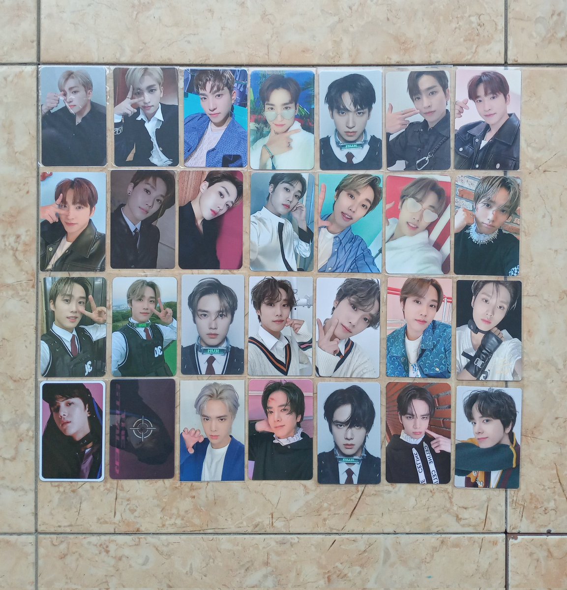 heohyunjoonly's tweet photo. [HELP RT]

¤ WTS / Want To Sell The Boyz Photocards

• Offer and discuss in dm
• Bisa keep event
• Condi? send by dm
• Dom Jatim

# wts wtb pc tbz sangyeon jacob younghoon hyunjae juyeon kevin new chanhee q changmin haknyeon sunwoo eric https://t.co/bTtJMw8036
