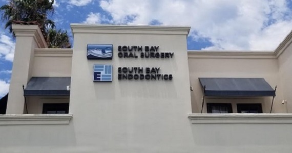 signs_dn's tweet photo. #BeverlyHillsMedicalStorefrontSigns #DNSignsSignCompany #QualitySigns #ChannelLetters #IlluminatedSigns #DimensionalSigns #AcrylicSigns  #SignPermitting #SignInstallation #SignFabricators #DNSigns https://t.co/cctMq4gpmx