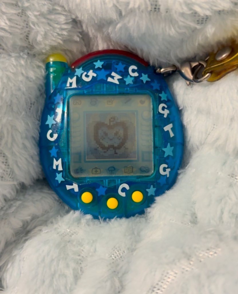 sem1automatic's tweet photo. tamagotchi photodump :) https://t.co/asNjCmCAr4