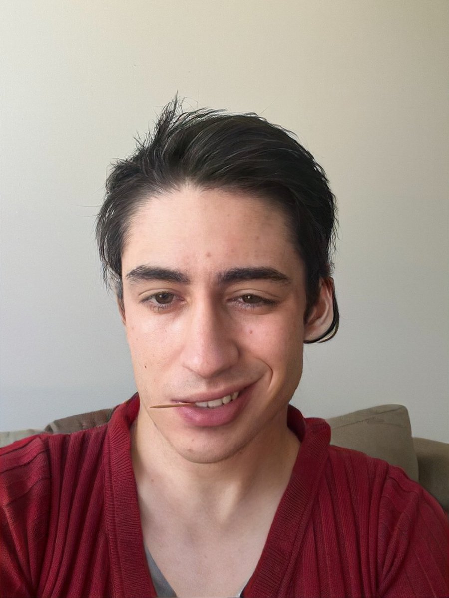 selma😜 tweet media