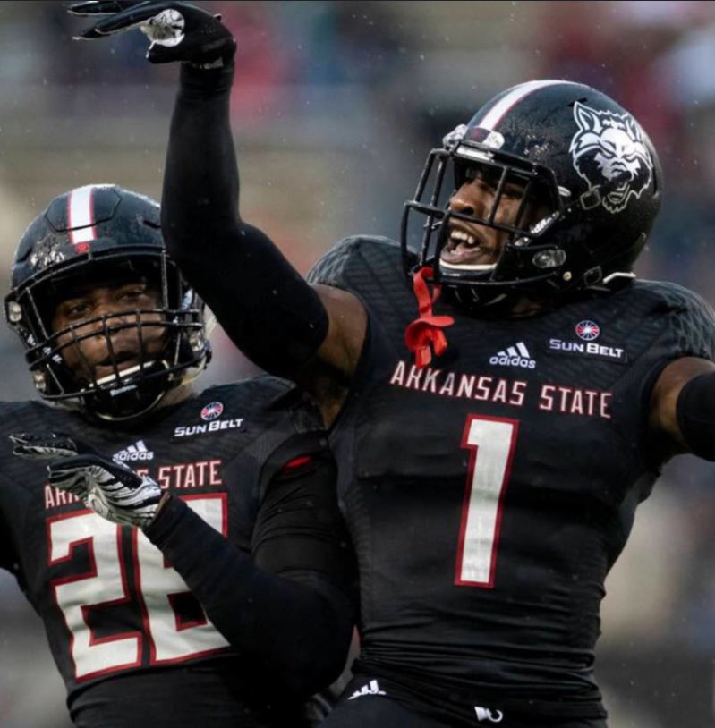 TyDavis2026's tweet image. After a great conversation with @CoachJ_Ortiz  I am blessed to have received my 2nd offer from @AStateFB .

@jdixon4488 @Coach_Griggs @AL6AFootball @PrepRedzoneAL @MaxPreps @ChadSimmons_
@CoachSmook @HallTechSports1 
@Moore256D 

#gored
#earnednotgiven