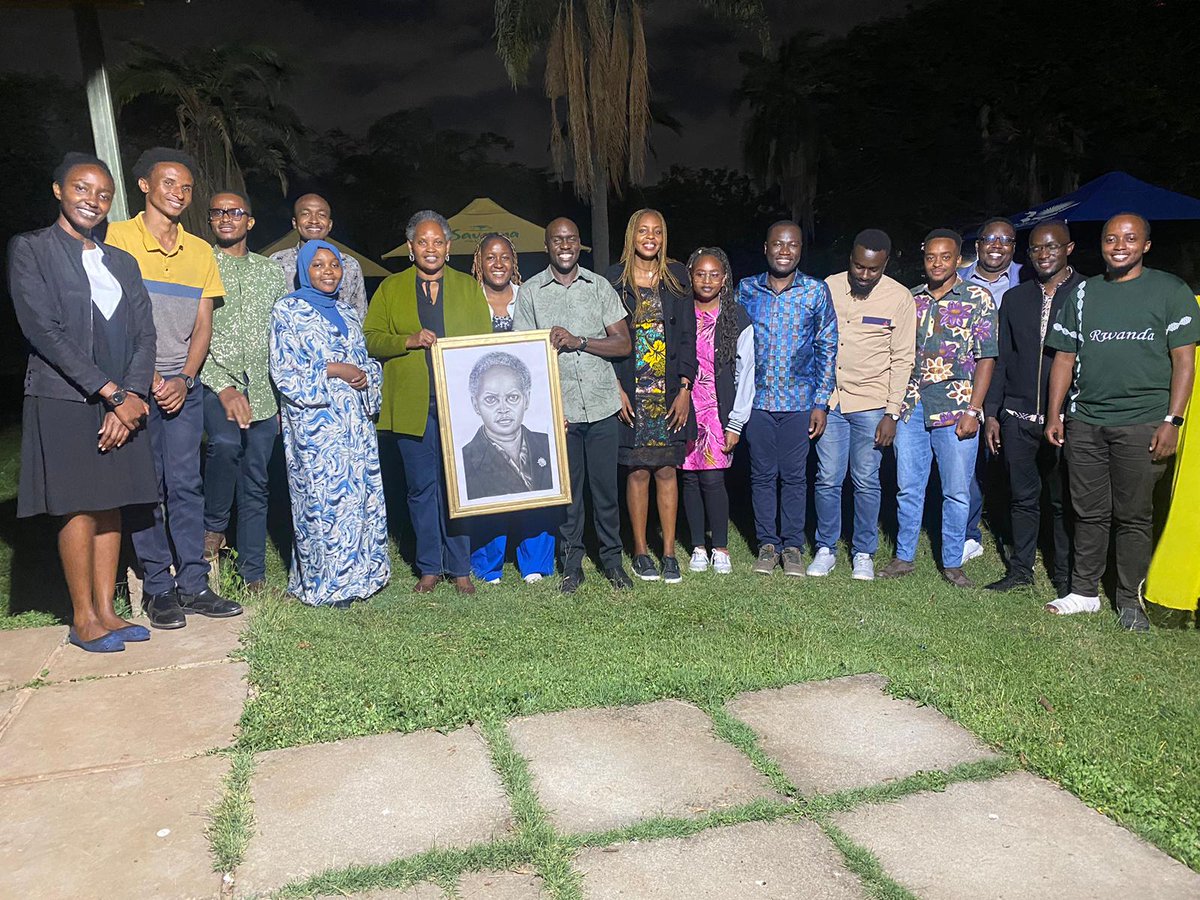 Boniface Wa Harrison (@waharrisonb) on Twitter photo I joined youth-led organizations and climate champions to bid farewell to Dr. Rose Ngugi after eight years as <a href="/KIPPRAKENYA/">KIPPRA</a>โs Executive Director. She championed youth participation in policy-making, where <a href="/MuemActionPost/">MuemAction Post</a> contributed policy briefs ahead of #COP29. I joined youth-led organizations and climate champions to bid farewell to Dr. Rose Ngugi after eight years as <a href="/KIPPRAKENYA/">KIPPRA</a>โs Executive Director. She championed youth participation in policy-making, where <a href="/MuemActionPost/">MuemAction Post</a> contributed policy briefs ahead of #COP29.