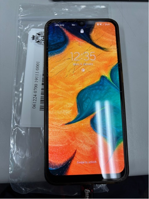 It's a bad day when you lose your phone. Anyone recognise this one? #fb