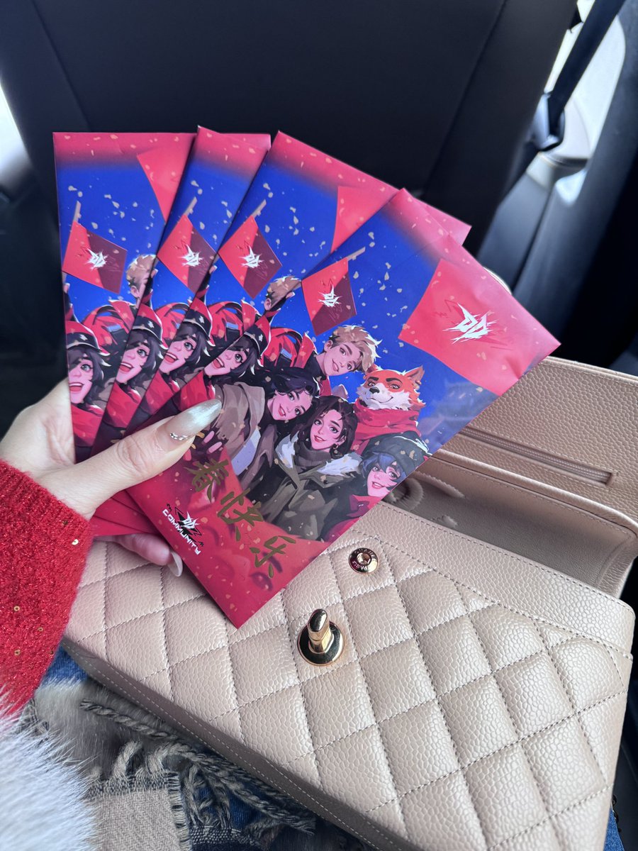 过年好啊，我跟鱼宝宝
<a href="/vvxiaoyu8888/">小鱼Daisy</a> 

给大家安排了DD新年红包

100u 抽 5人 转发➕评论