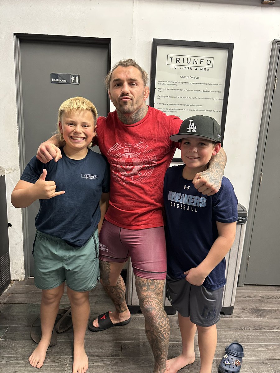 LopezBJJ tweet media