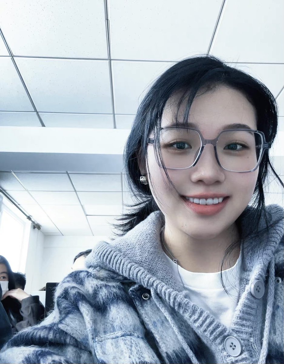 MuRui83444's tweet photo. 春节快乐呀 我是死妈死全家的粪坑肥蛆😜#死妈  #死妈婊 #羞辱 #配文 #丑逼 #民工 #男尊女卑 #倒贴 #屁眼 #p图 #母驴 #配种 #恋臭 #���脑  #母人 #傻逼 #丧志  #母蛤蟆  #辱骂 #端木一可 #恋肥 #吃屎 #包皮垢 #粪坑  #母畜 #母蛆 #母猪 #重口 #马桶 https://t.co/UwOqL4SJLW