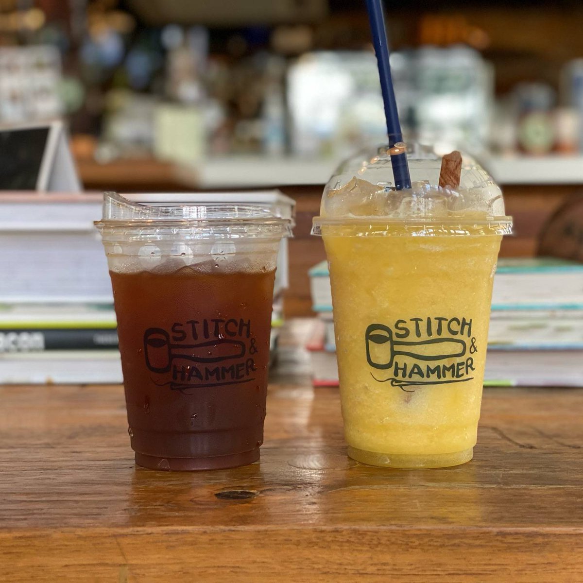 Stitch &amp; Hammer Cafe รามอินทรา 97 📍

 คาเฟ่ใกล้ห้างแฟชั่น บรรยากาศดี ชวนให้นั่งชิล มีลมพัดเย็นๆ มีหนังสือให้อ่าน กาแฟดี เบเกอรี่ก็อร่อย แนะนำ avocado toast   

⏰8.00-18.00 น. 

<a href="/CAFETELLER/">cafeteller • คาเฟ่ดีเราบอกต่อ</a> 
#BaristaTH