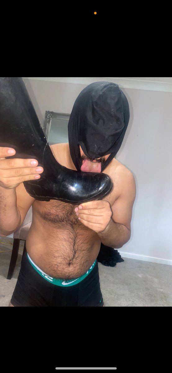 thedebtcol8w's tweet photo. Another boot cleaner today 🤣🤣🤣 https://t.co/avF9vVZSG3