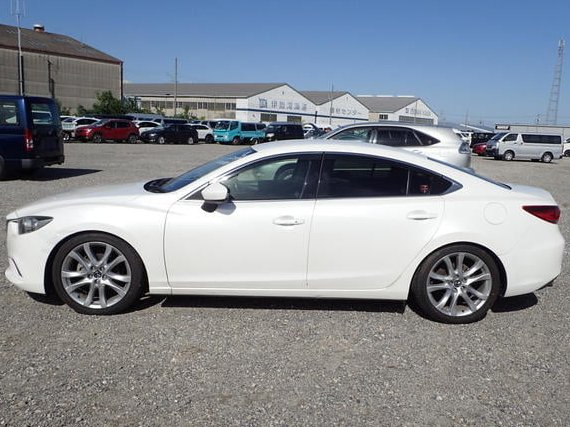 philogroupltd's tweet photo. MAZDA ATENZA XD, 2013 (MANUAL)

Mileage: 148,770 km
Chassis No: GJ2FP-10**7
Engine Code
Steering: Right
Engine Size: 2,180cc
Ext Color: Pearl
Fuel: Diesel
Seats: 5
Drive: 2-wheel drive
Doors: 4
Transmission: Manual
Registration Year/month: 2013/11

PRICE: 46M Ugx to doorstep https://t.co/pBYqkDNbmQ