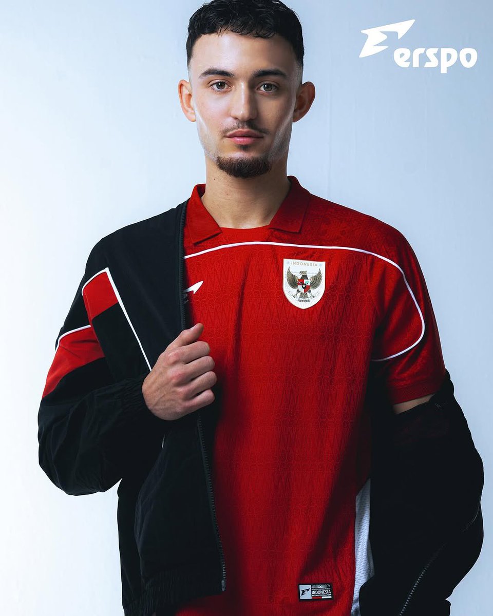 Officialkjti's tweet image. Yang ini sih kece buat jalan-jalan ma dilapangan juga oke ni @erspoofficial @Jerseyforum