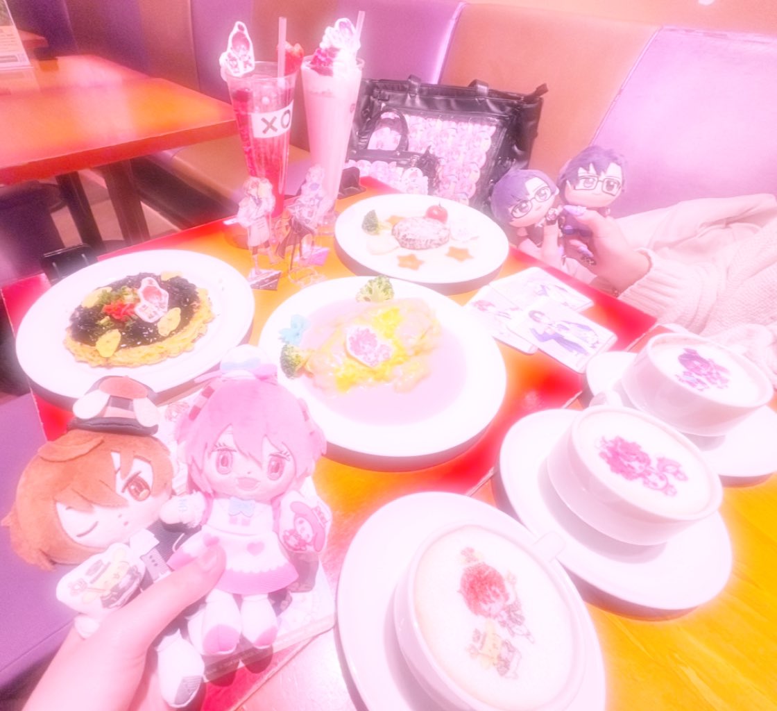 痛バが完成してやっとスイパラいけました！ めっちゃ美味しいかったし