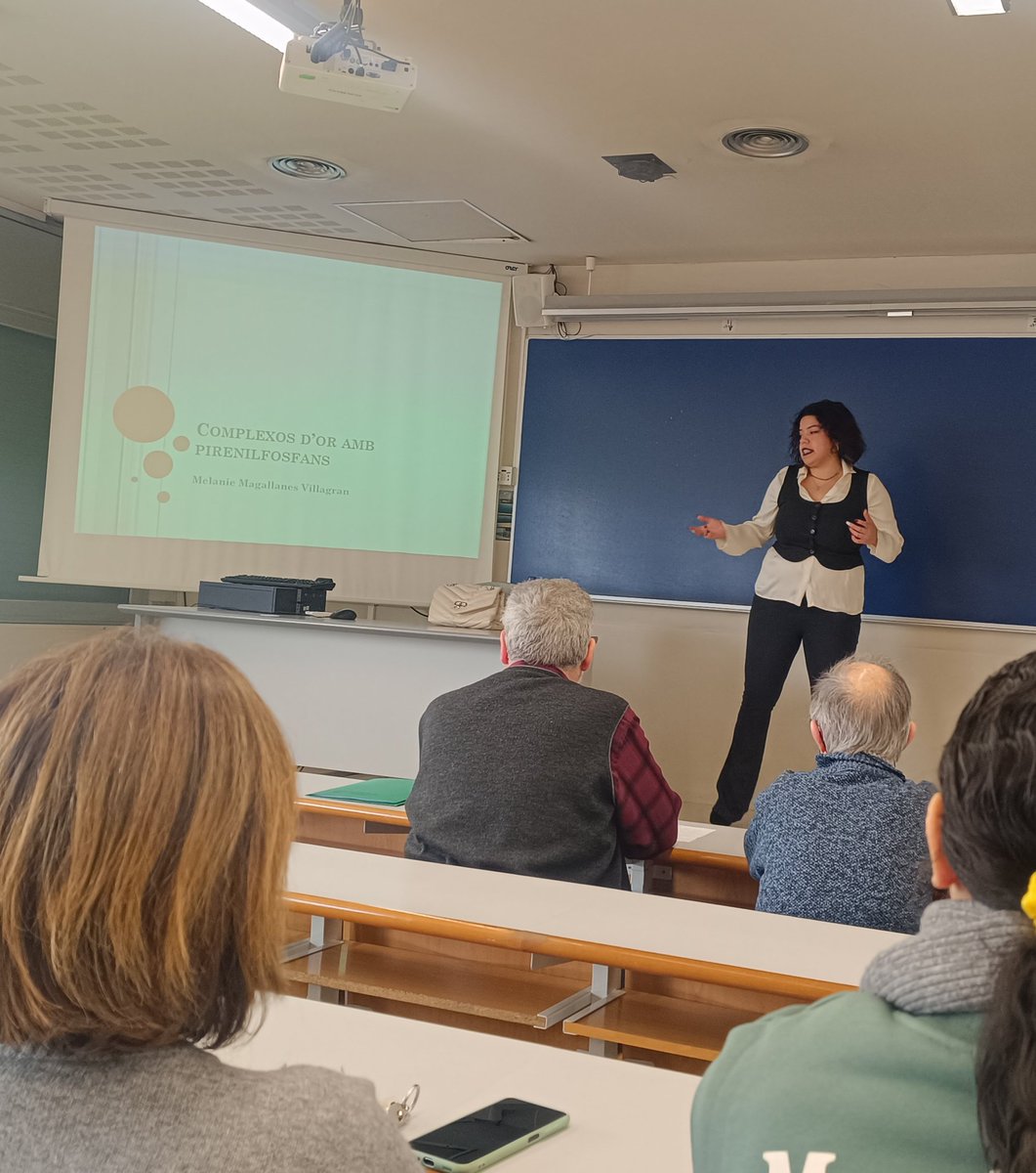 Llorenç and Melanie successfully presented their Bachelor's Thesis this week🎉💪🏻 Congratulations guys!! Well done ☺️☺️