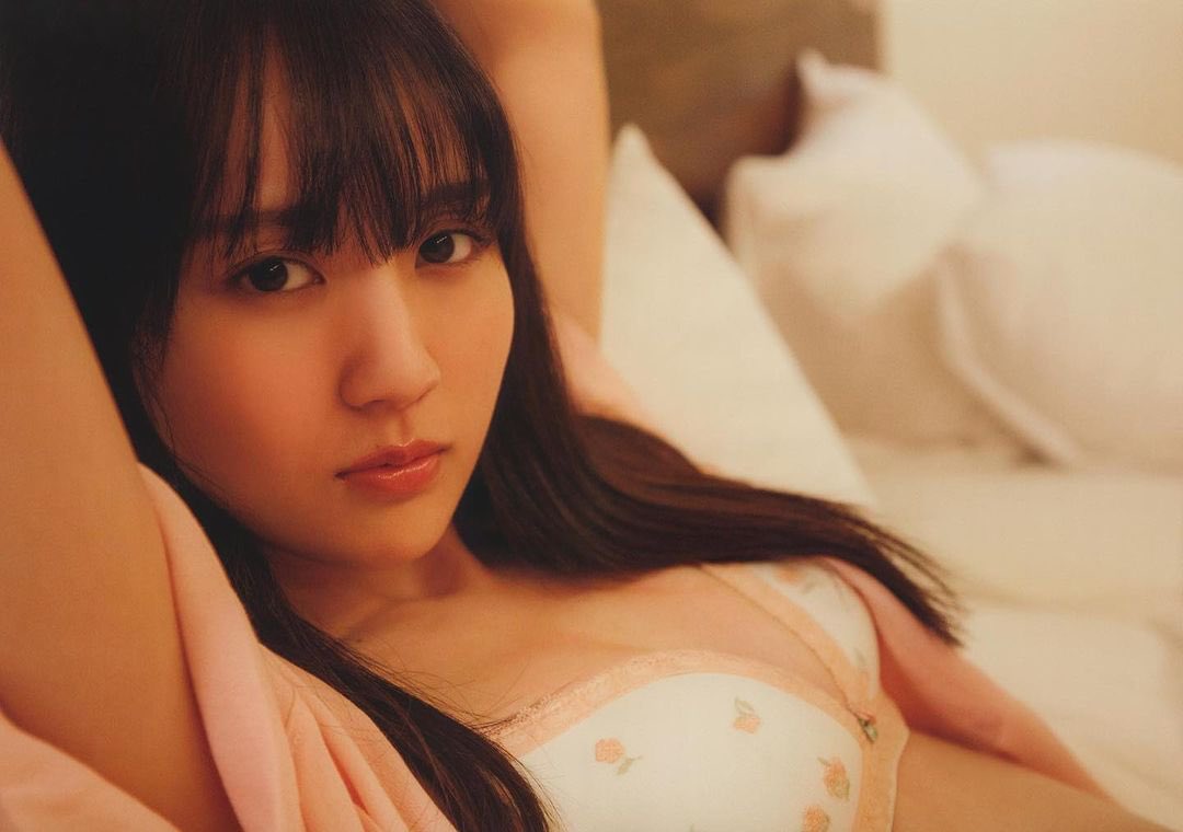 リクエストいただいた❤️
菜緒と遥香の❤️
レズバトルがあるので❤️
もし欲しい人がいたら❤️
フォローといいねとリツイート❤️
そちらをしてからDM来てくれた人❤️
最大3名にお渡ししますね❤️

＃レズバトル　＃乳比べ　＃キャットファイト