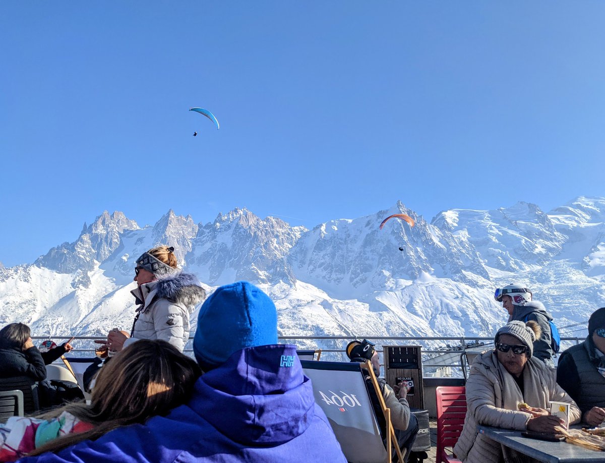 Tomorrow the Czech National Bank will vote on stacking up to 7 Billion euros worth of Bitcoin.

It's an initiative being pushed by the head of the bank itself, Aleš Michl.

Aleš studied game theory at the London School of Economics before founding an algorithmic asset-management