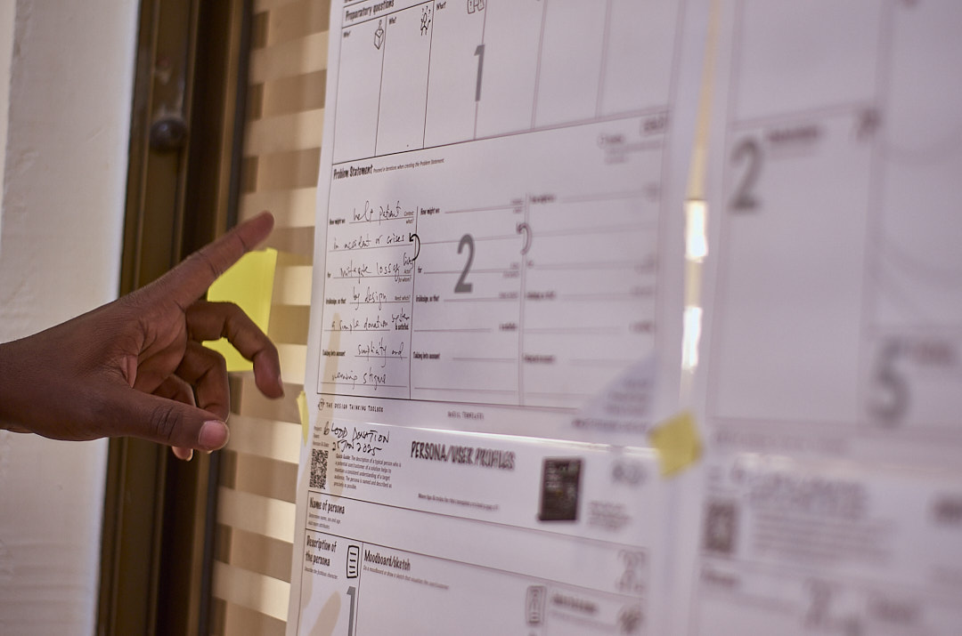 ihifix's tweet photo. π‘ #Day2 of the Design Thinking Workshop was all about turning ideas into action! π Participants explored problem statements, mapped stakeholders, created user personas, and traced the customer journey. Brainstorming was intense
#DesignThinking #Innovation #Ihifix #DesignGarage https://t.co/7iE6eESzOS