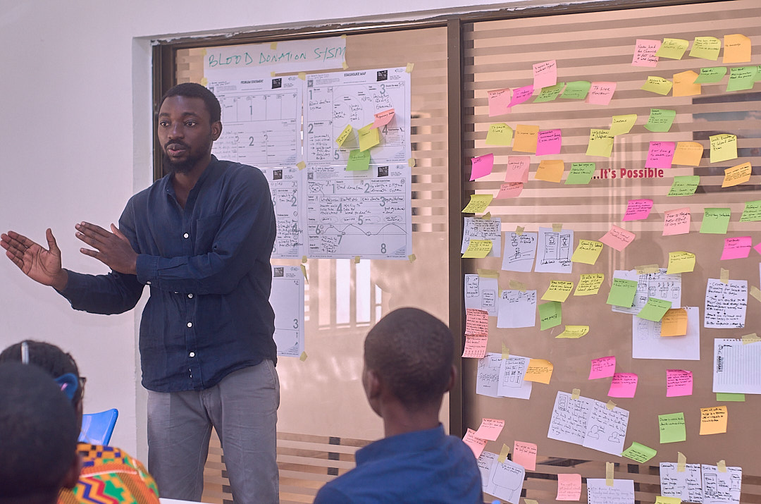 ihifix's tweet photo. π‘ #Day2 of the Design Thinking Workshop was all about turning ideas into action! π Participants explored problem statements, mapped stakeholders, created user personas, and traced the customer journey. Brainstorming was intense
#DesignThinking #Innovation #Ihifix #DesignGarage https://t.co/7iE6eESzOS
