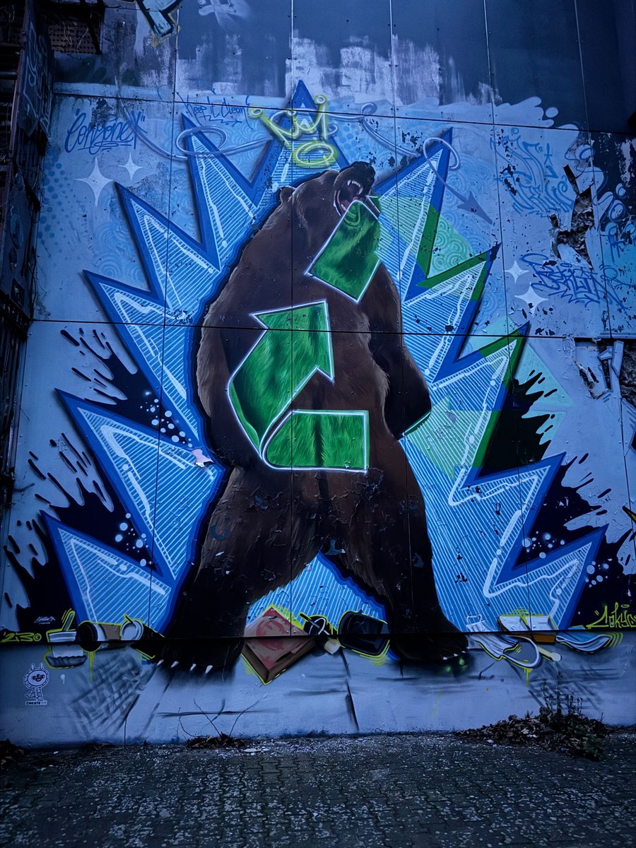 Reduce. Reuse. Recycle. #berlin #streetart