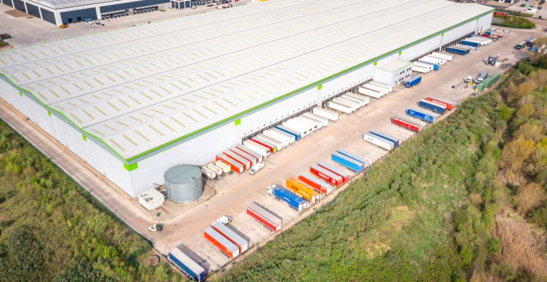 📢 Mapletree Investments expands in Europe!

With a €315.1M investment, Mapletree enters the UK logistics market &amp; strengthens its Spanish portfolio. A major move in European logistics!

Read more on Consorto 👉 blog.consorto.com/mapletree-inve…

#Logistics #CRE #IndustrialRealEstate