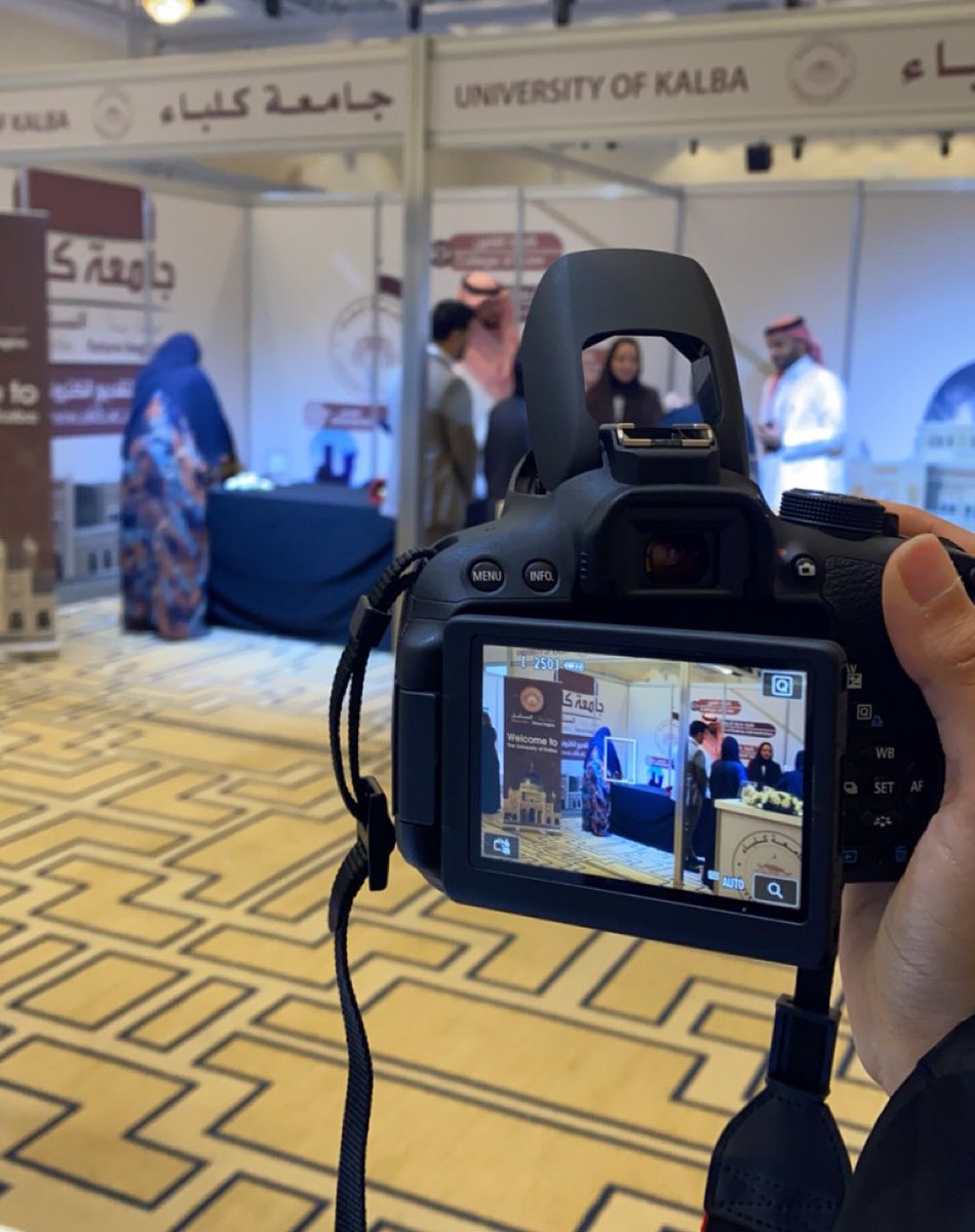 يوم إعلامية  💖