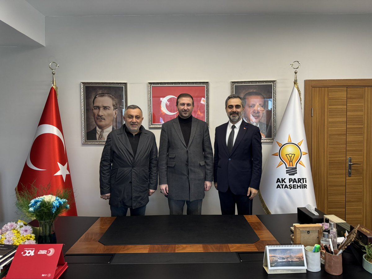 1. Bölge Teşkilat Başkanımız <a href="/Nurullahaktas__/">Nurullah AKTAŞ</a> İlçe Başkanlığımızda bizleri ziyaret ettiler.

AK Parti İstanbul 8. Olağan kongremiz öncesi istişaremizi gerçekleştirdik.

Ataşehir olarak hazırız!🇹🇷

<a href="/atasehirakparti/">AK Parti Ataşehir</a> 
<a href="/osmannnurika/">Osman Nuri Kabaktepe</a> 
<a href="/abdullahozdemir/">Abdullah Özdemir</a>