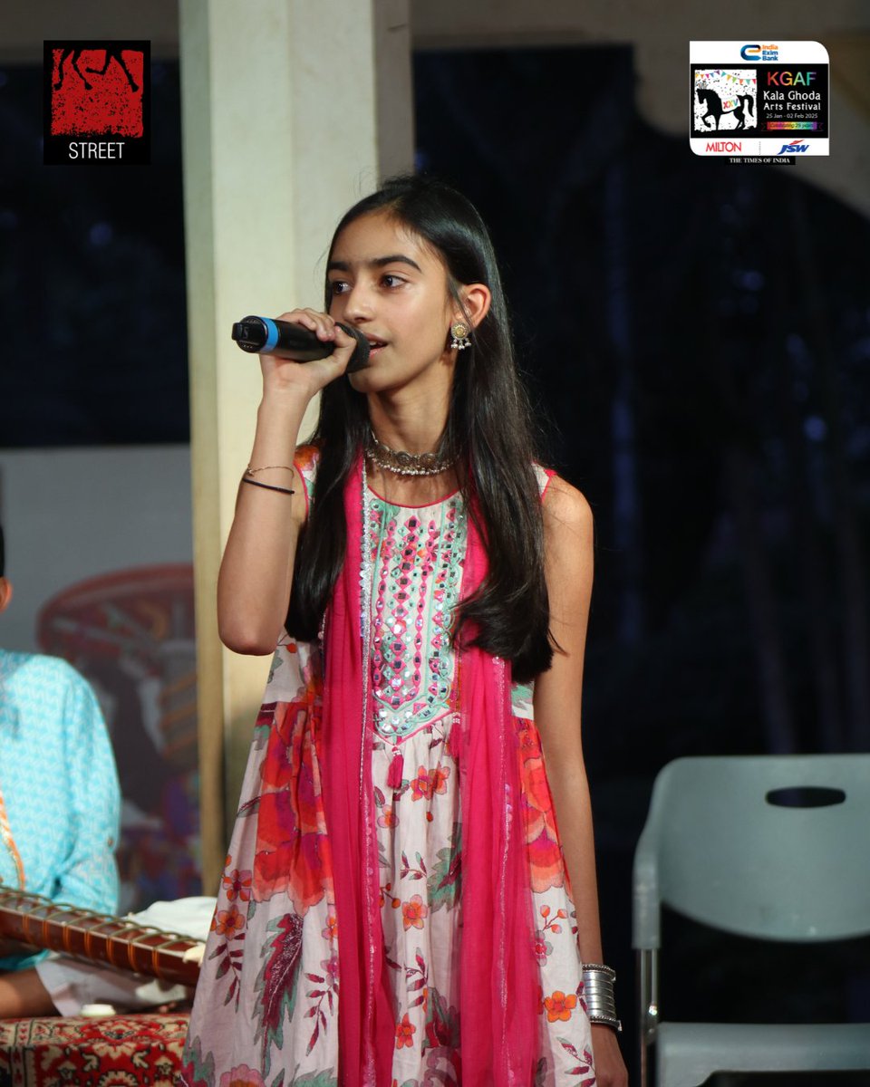 kgafest's tweet image. The Classical Bosses lit up the stage with their incredible fusion of timeless classical melodies and vibrant modern rhythms! 

A big shoutout to the Inner Wheel Club of Bombay Queen’s Tiara for facilitating this mesmerizing act.

#KalaGhodaArtsFestival #KGAFXXV #kgaf