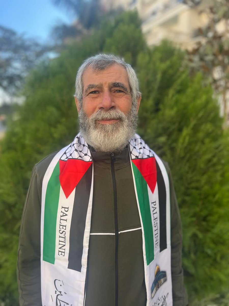 مسموح ان يقول ،،،
وواجب ان نسمع ،،،،