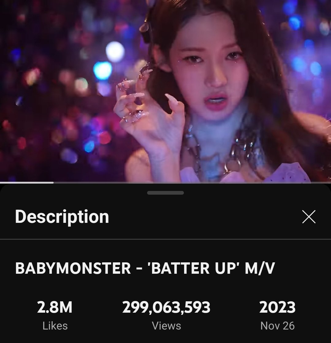 LeeRoraVerse's tweet photo. Less than 1M views for Batter Up 300M https://t.co/6u7obQ4lsf